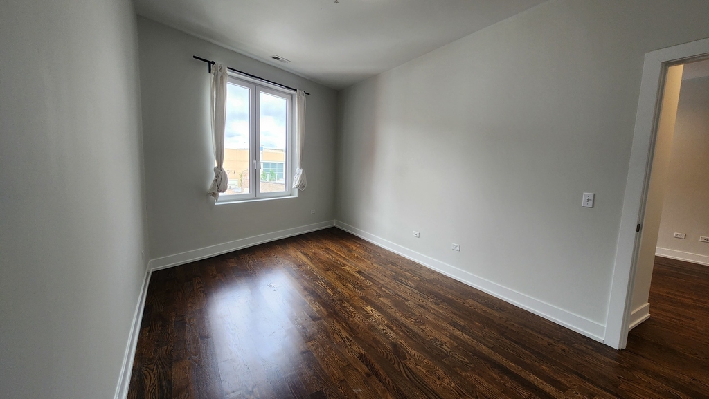 4428 N Sheridan Road - Photo 11