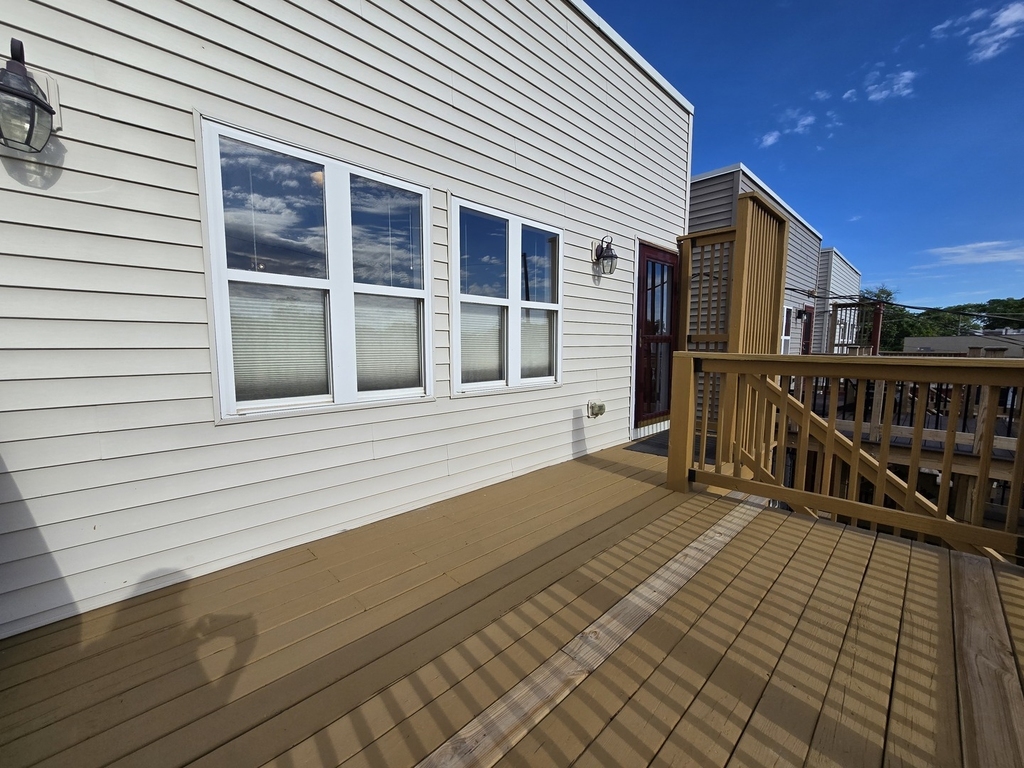 1844 N Lockwood Avenue - Photo 18