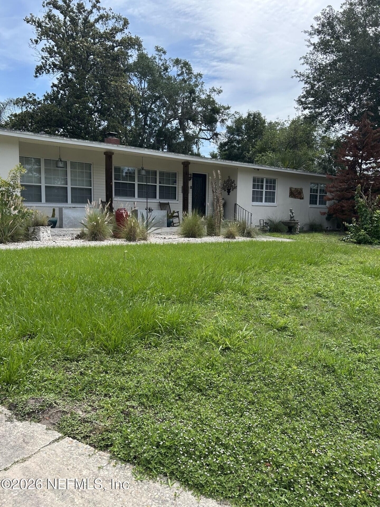2449 Jose Circle N - Photo 0