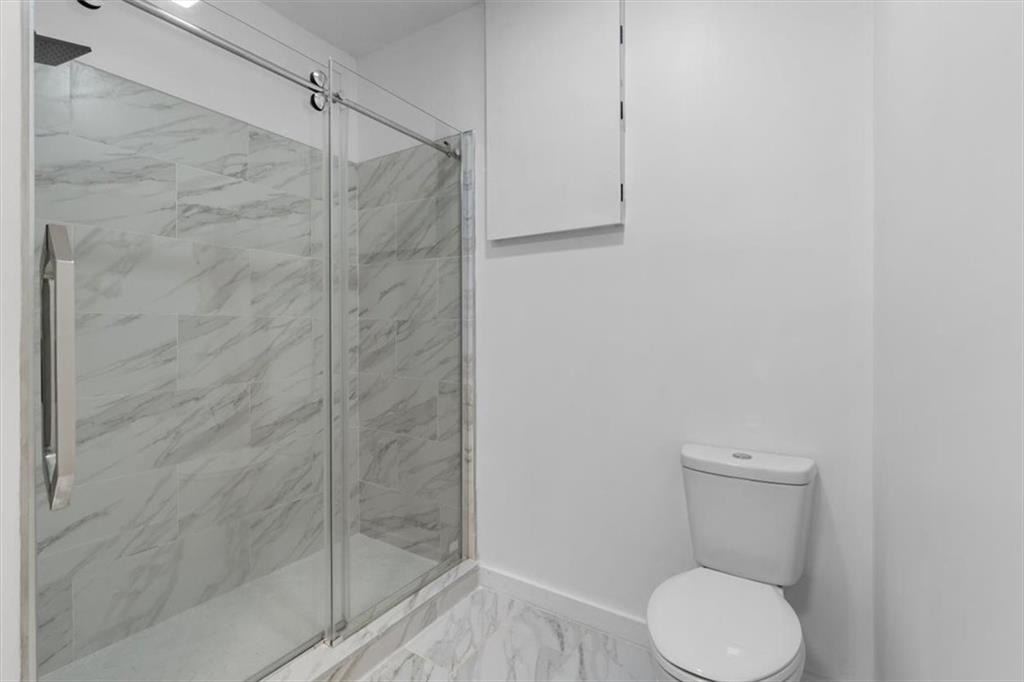 350 Wembley Circle - Photo 25
