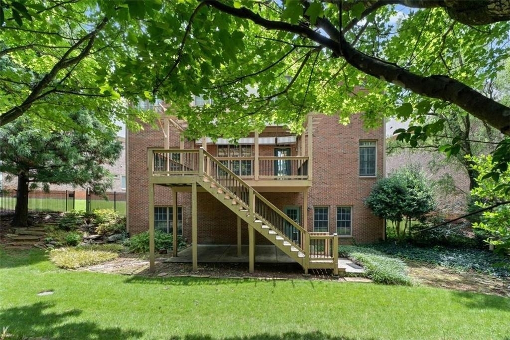 350 Wembley Circle - Photo 31