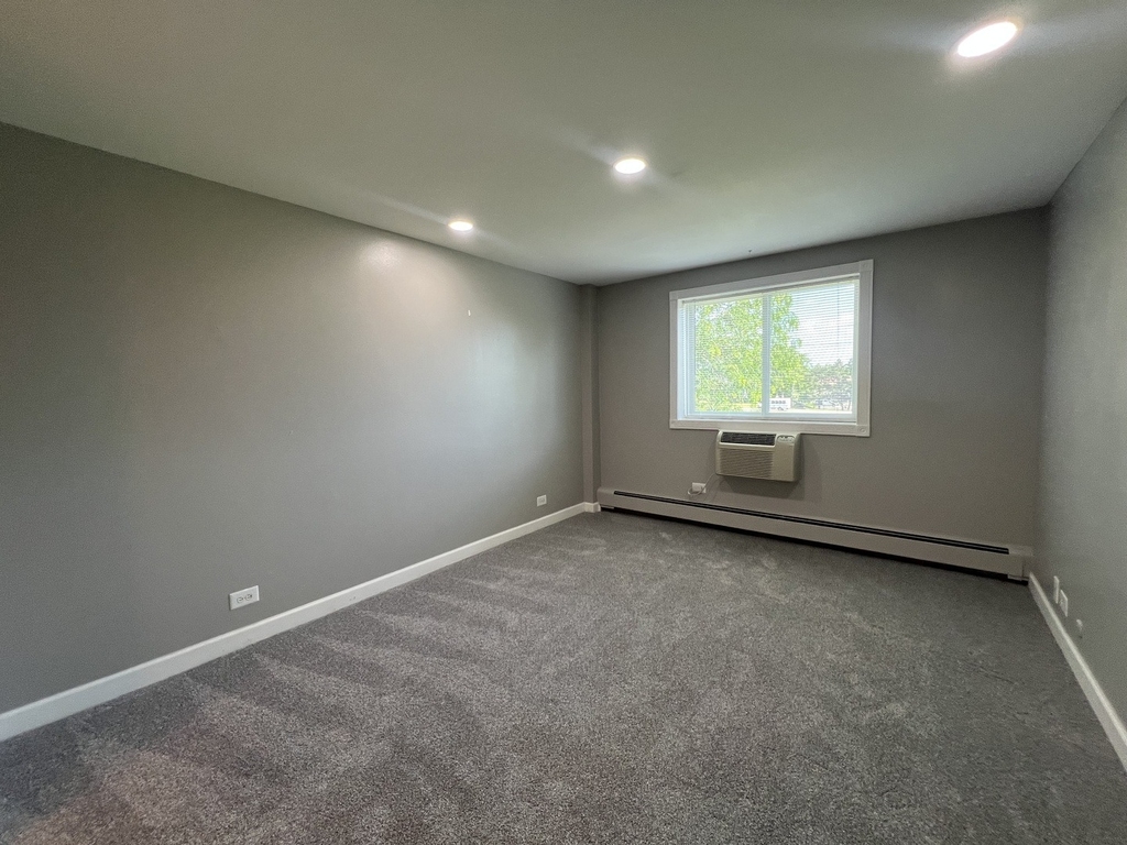 1880 Bonnie Lane - Photo 13