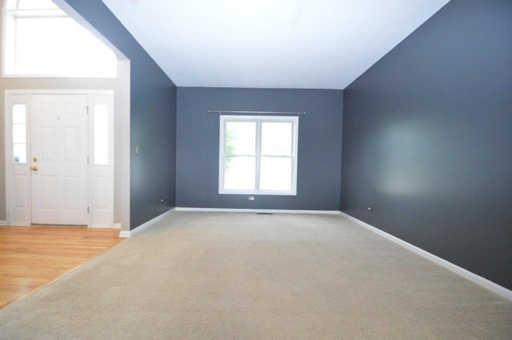 3301 Banford Circle - Photo 1