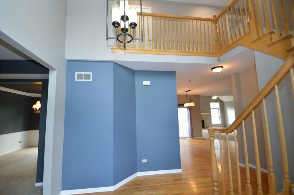 3301 Banford Circle - Photo 0