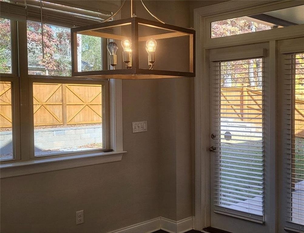 4780 Westoak Court - Photo 8