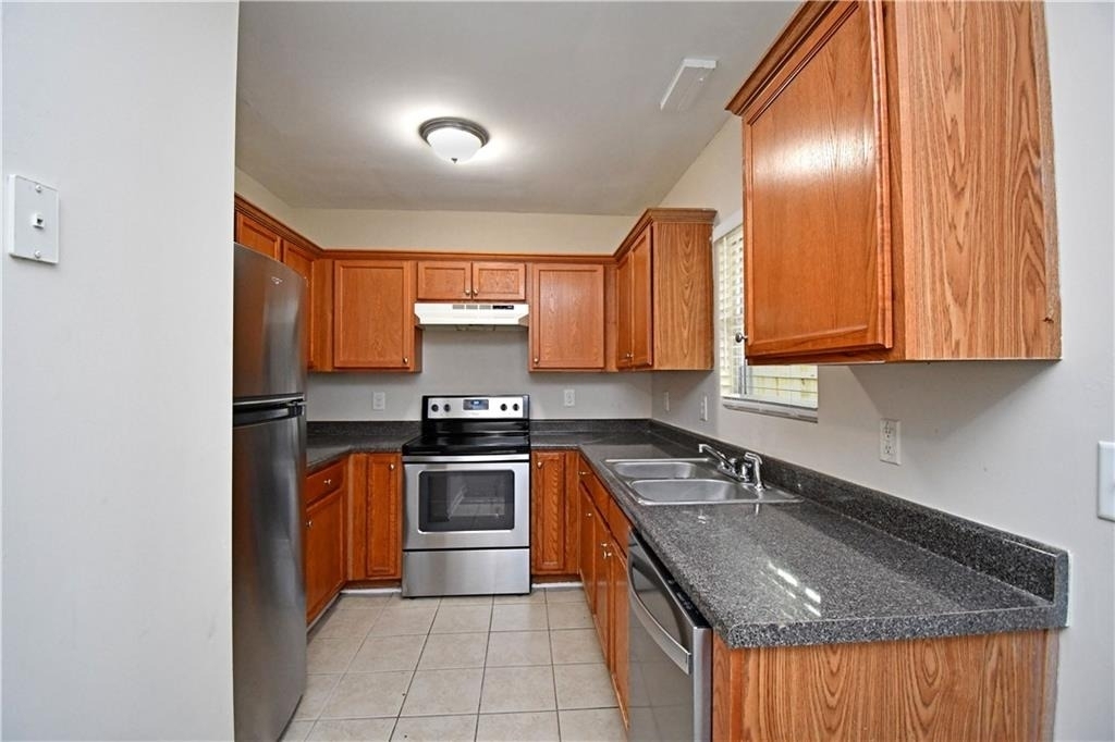 639 Mill Stone Bluff - Photo 4