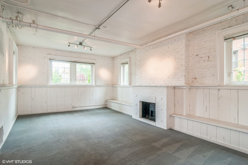 1443 Bonnie Brae Place - Photo 1