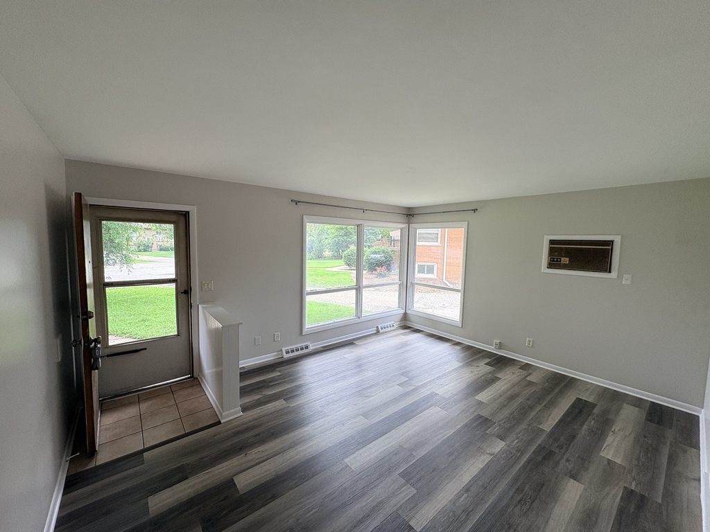 1735 Greene Court - Photo 2