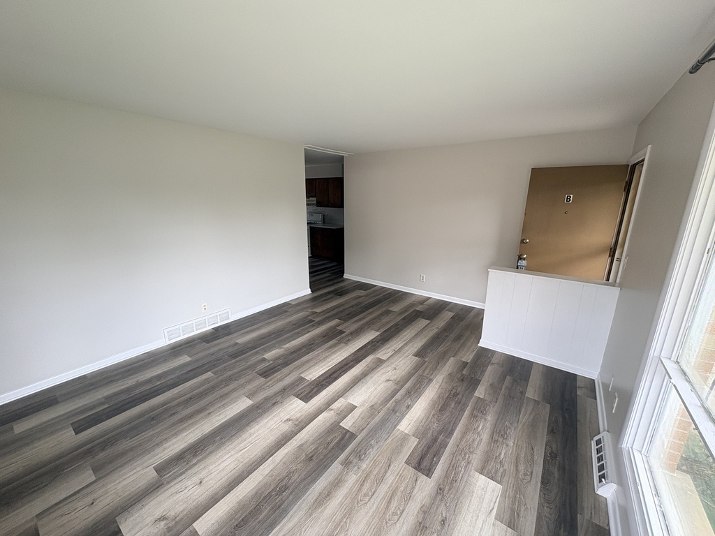 1735 Greene Court - Photo 3