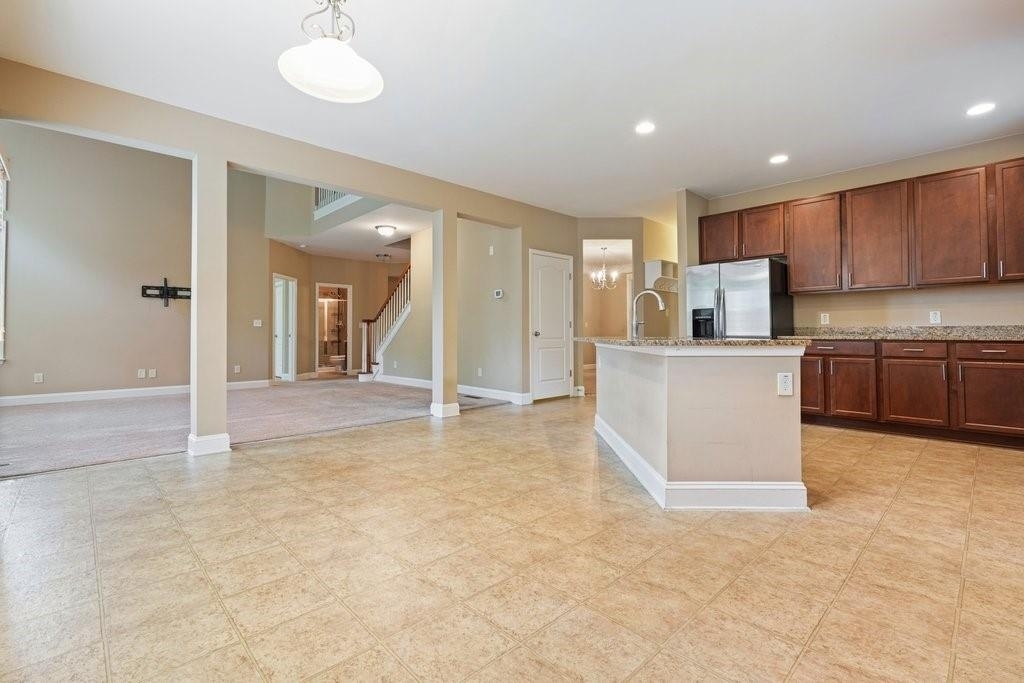 1010 Chelsey Way - Photo 13