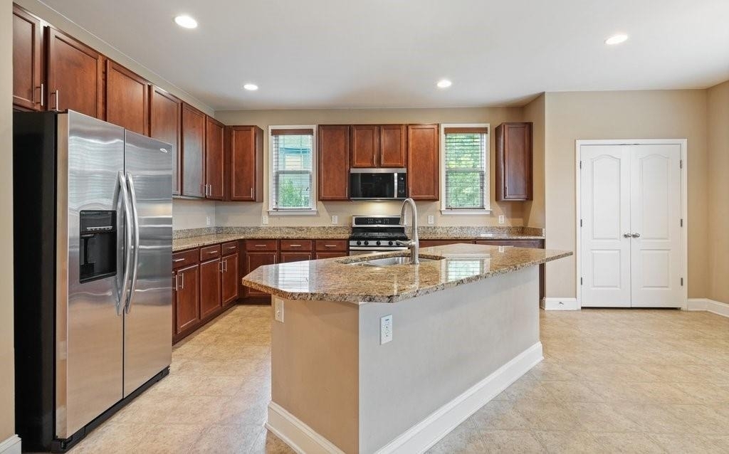 1010 Chelsey Way - Photo 15