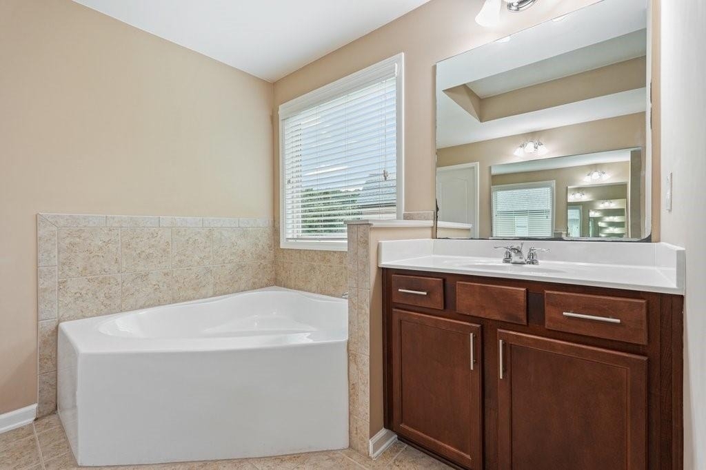 1010 Chelsey Way - Photo 43