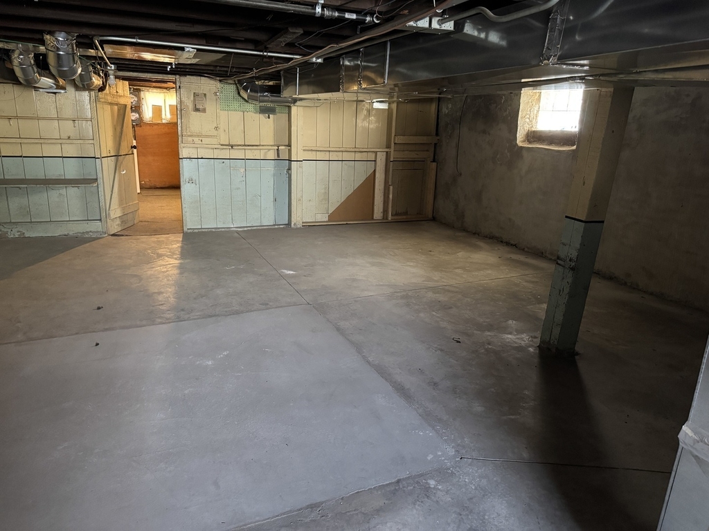 1721 W 16th Street - Photo 18