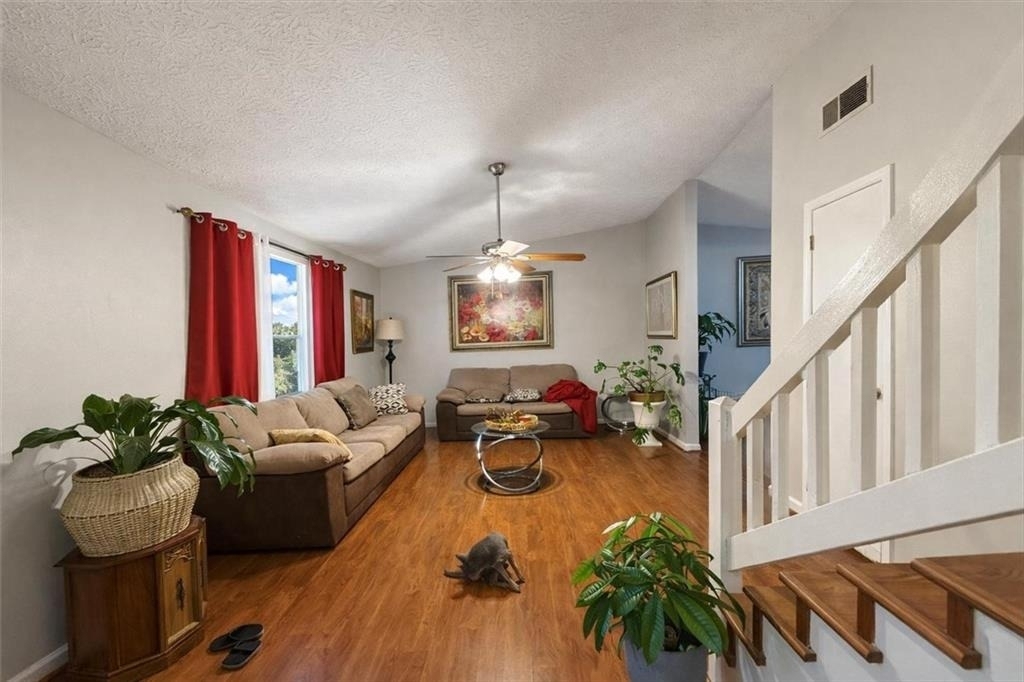 1136 Samuel Drive - Photo 1