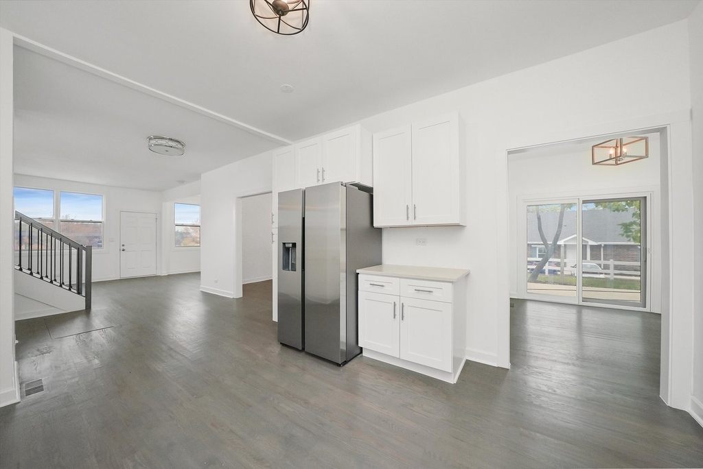 9771 W 143rd Street - Photo 7