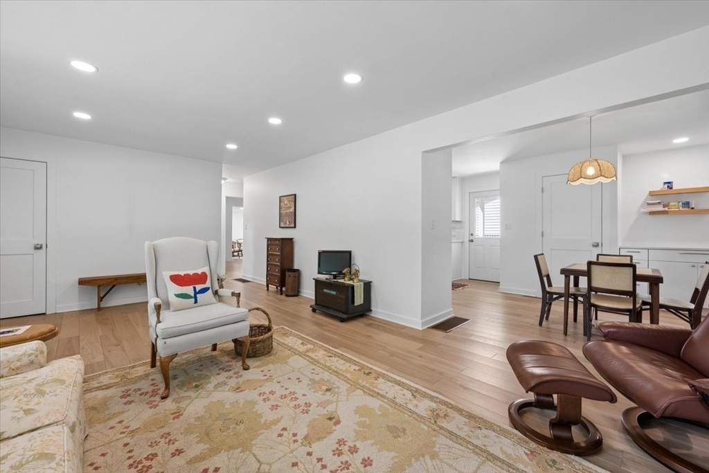 900 Isabella Street - Photo 4