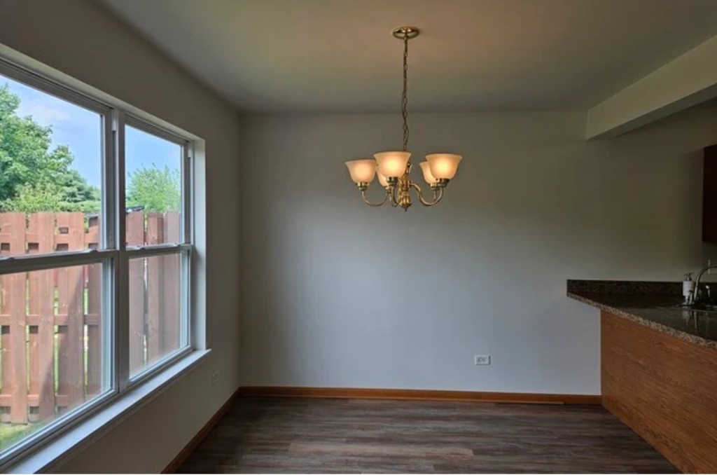 2513 Sumac Drive - Photo 3
