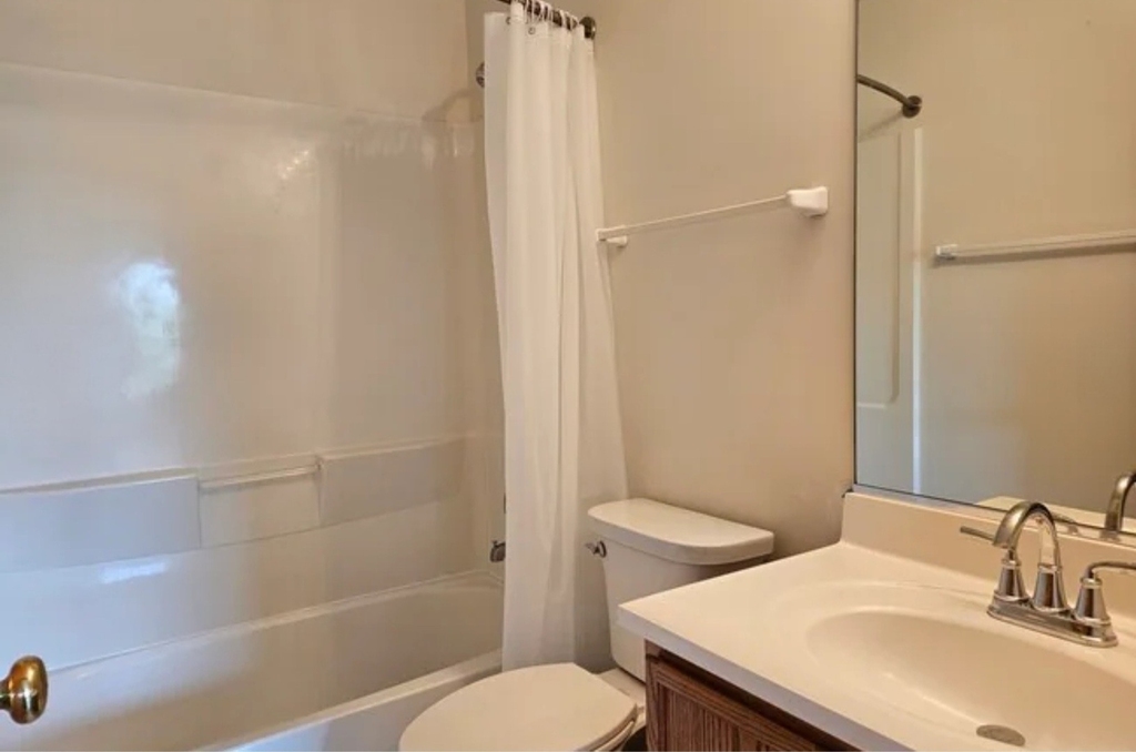 2513 Sumac Drive - Photo 6