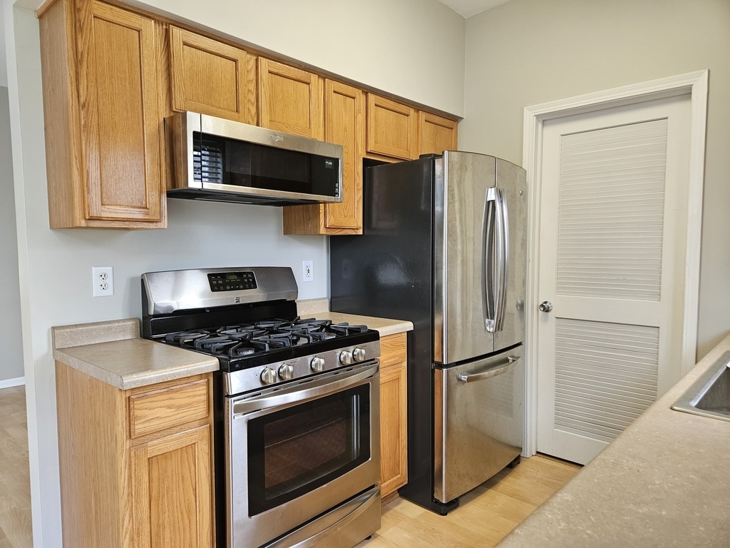 14127 Faulkner Court - Photo 3