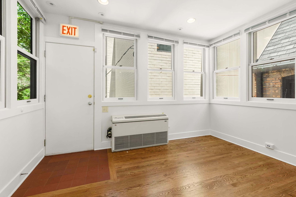 532 W Fullerton Parkway - Photo 10