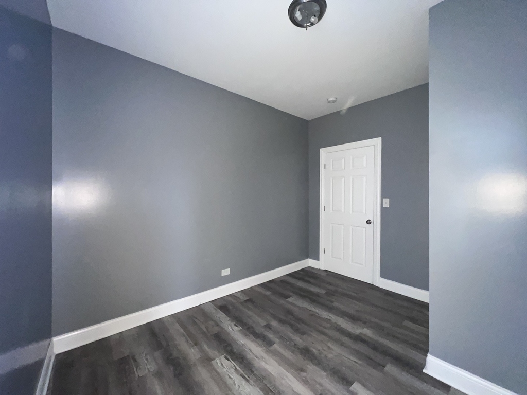 7057 S Normal Boulevard - Photo 12