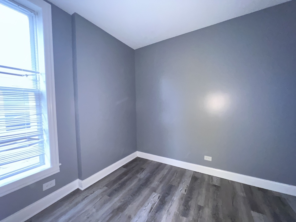 7057 S Normal Boulevard - Photo 15
