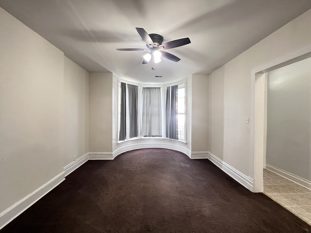 7024 S Wentworth Avenue - Photo 7