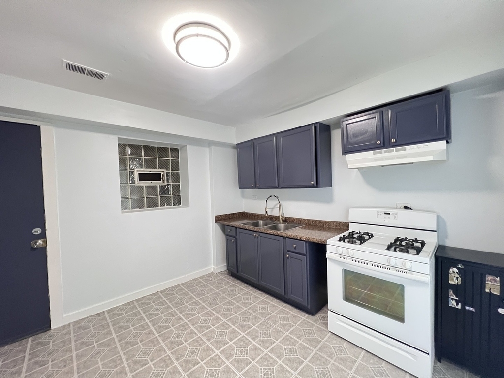 7024 S Wentworth Avenue - Photo 34