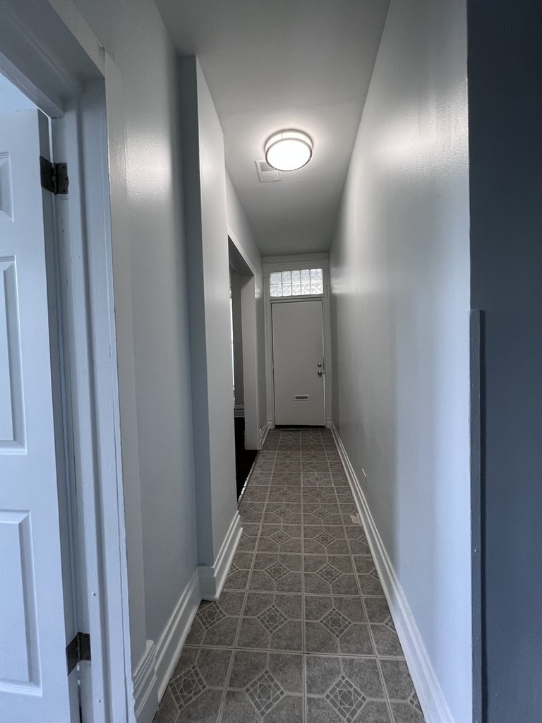 7024 S Wentworth Avenue - Photo 8