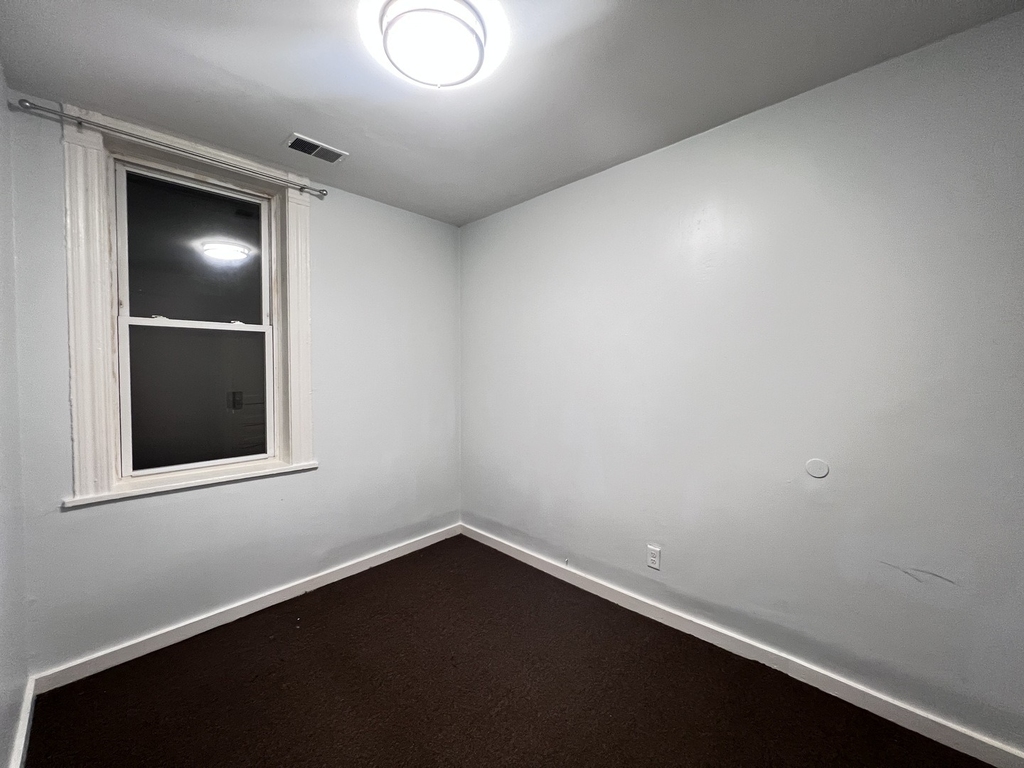 7024 S Wentworth Avenue - Photo 30