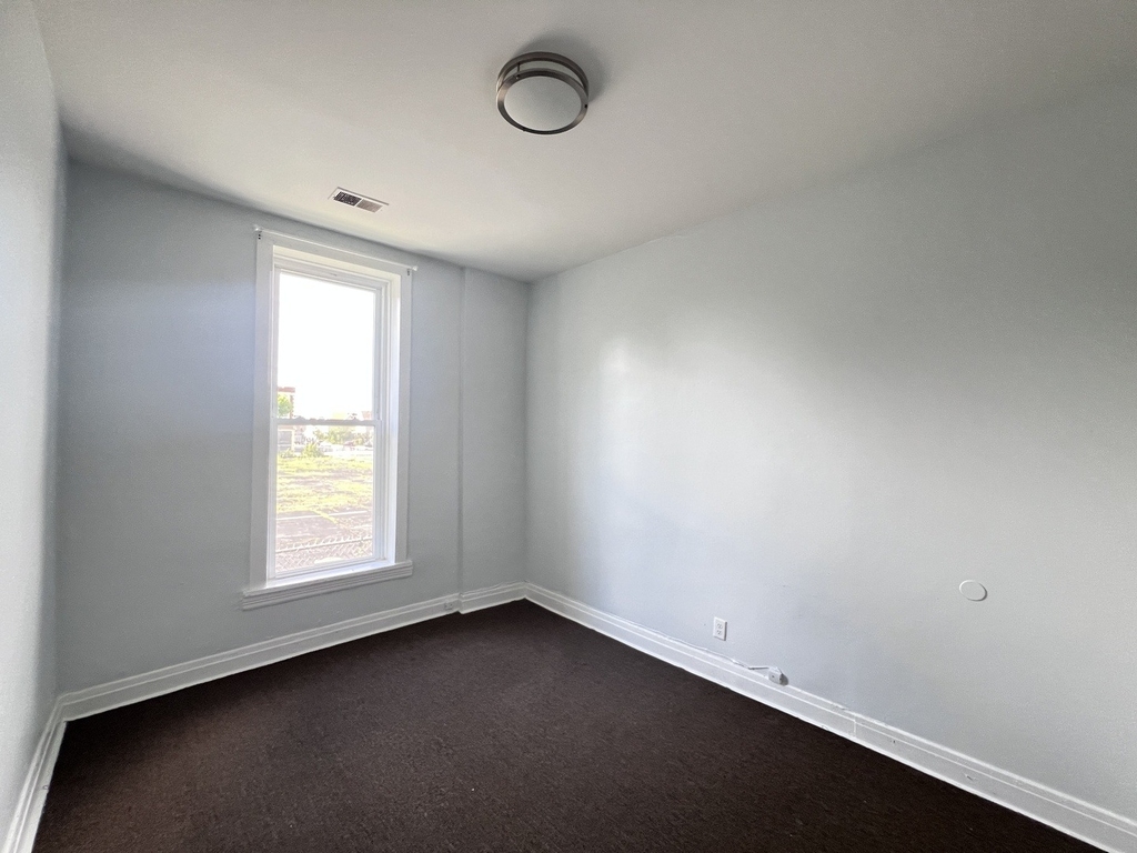 7024 S Wentworth Avenue - Photo 16