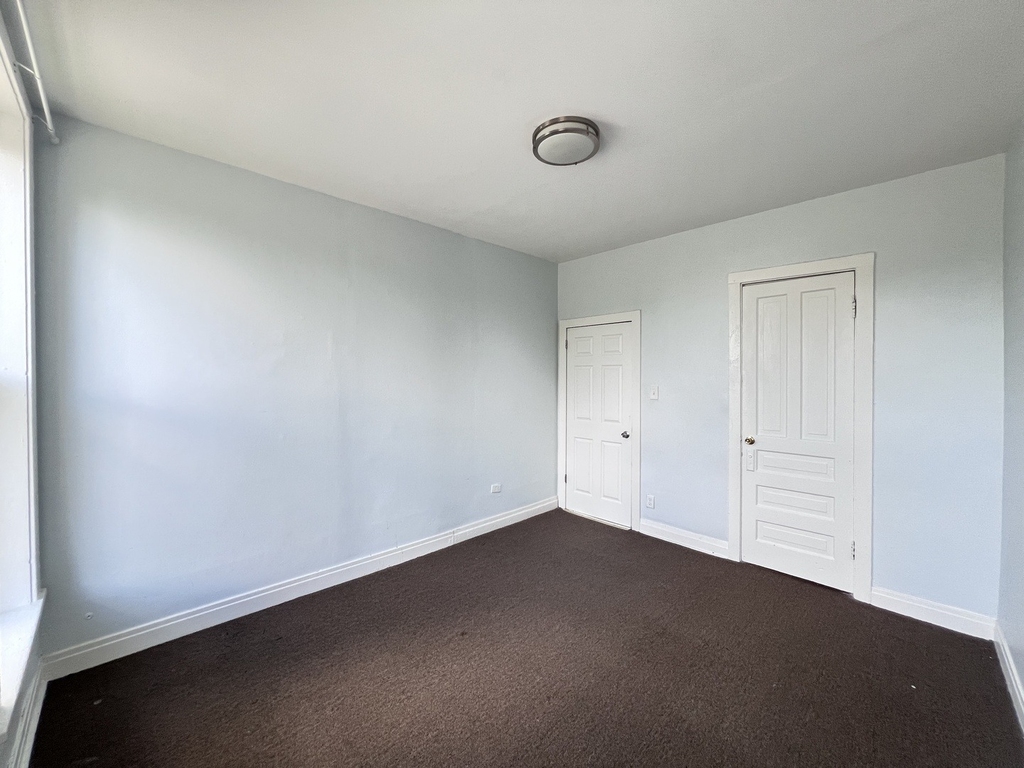 7024 S Wentworth Avenue - Photo 11