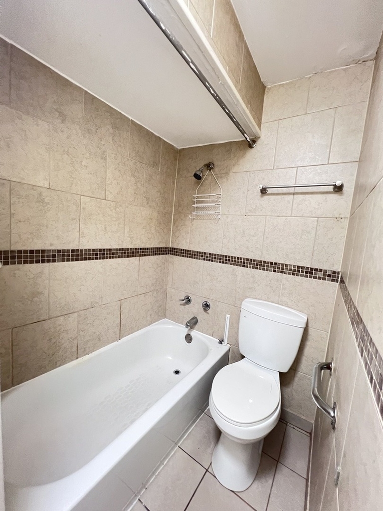 7024 S Wentworth Avenue - Photo 24