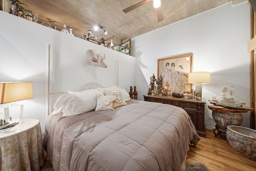 1070 W 15th Street - Photo 14