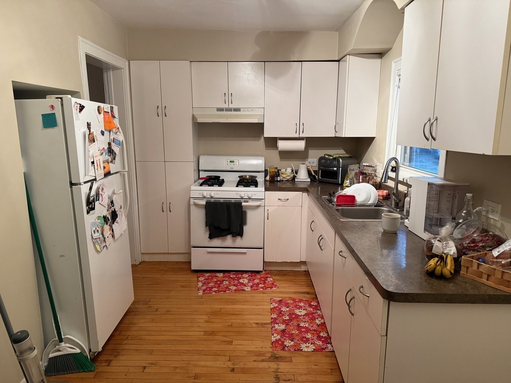 2418 N Western Avenue - Photo 8