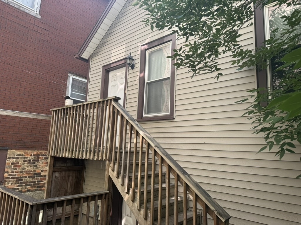 2418 N Western Avenue - Photo 1