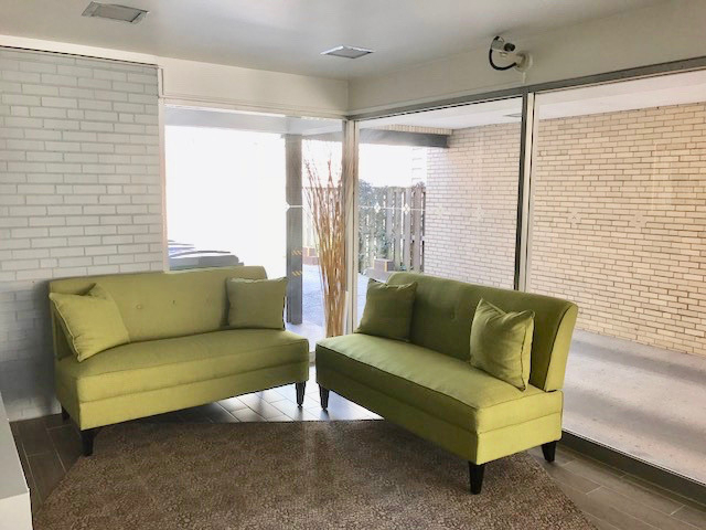 526 W Roscoe Street - Photo 16