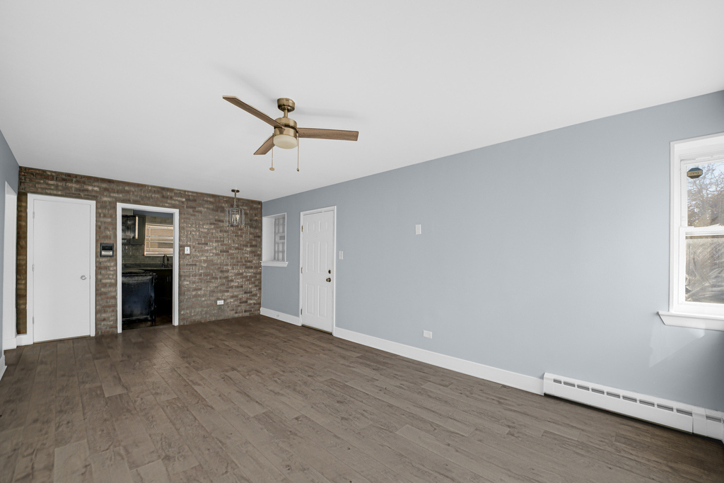 2046 E 72nd Place - Photo 16