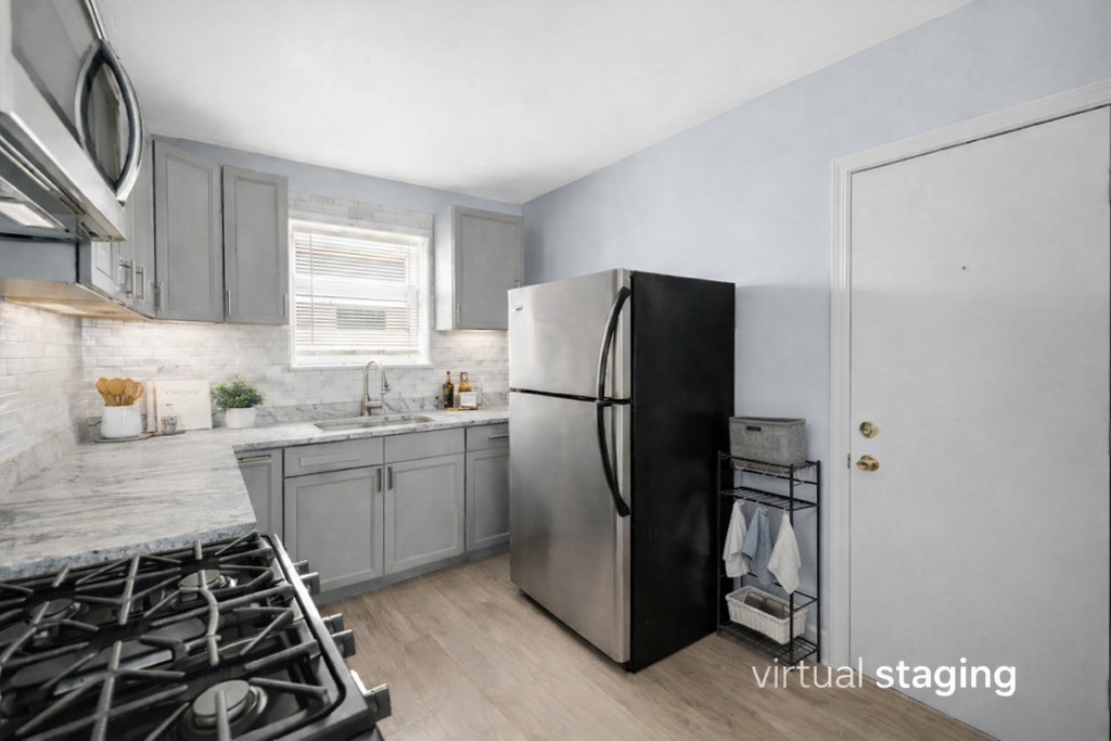 2046 E 72nd Place - Photo 9