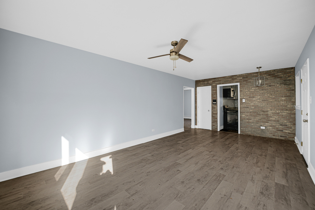 2046 E 72nd Place - Photo 19