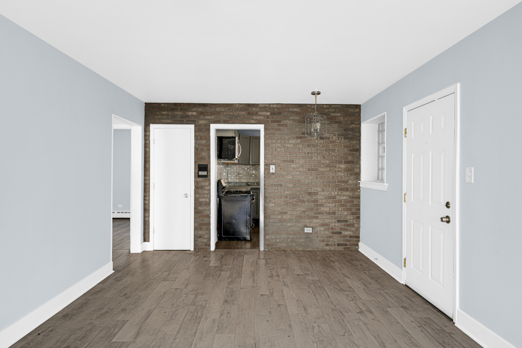 2046 E 72nd Place - Photo 21