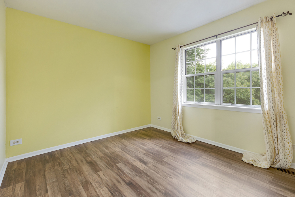 1175 Regency Drive - Photo 15