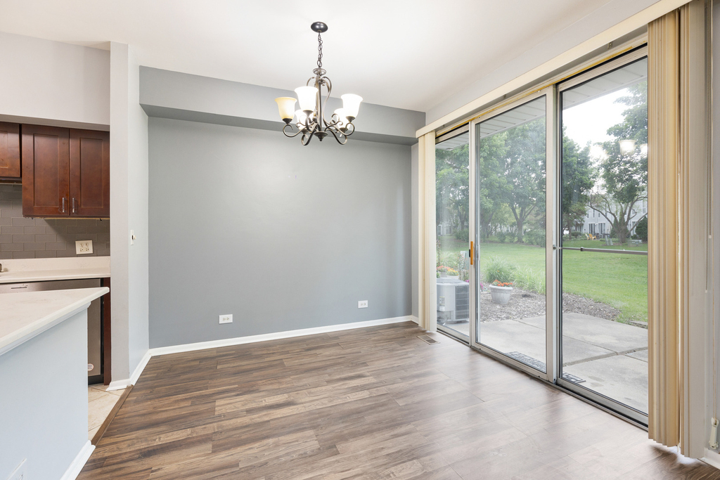1175 Regency Drive - Photo 5