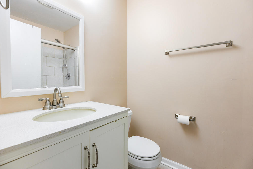 1175 Regency Drive - Photo 17