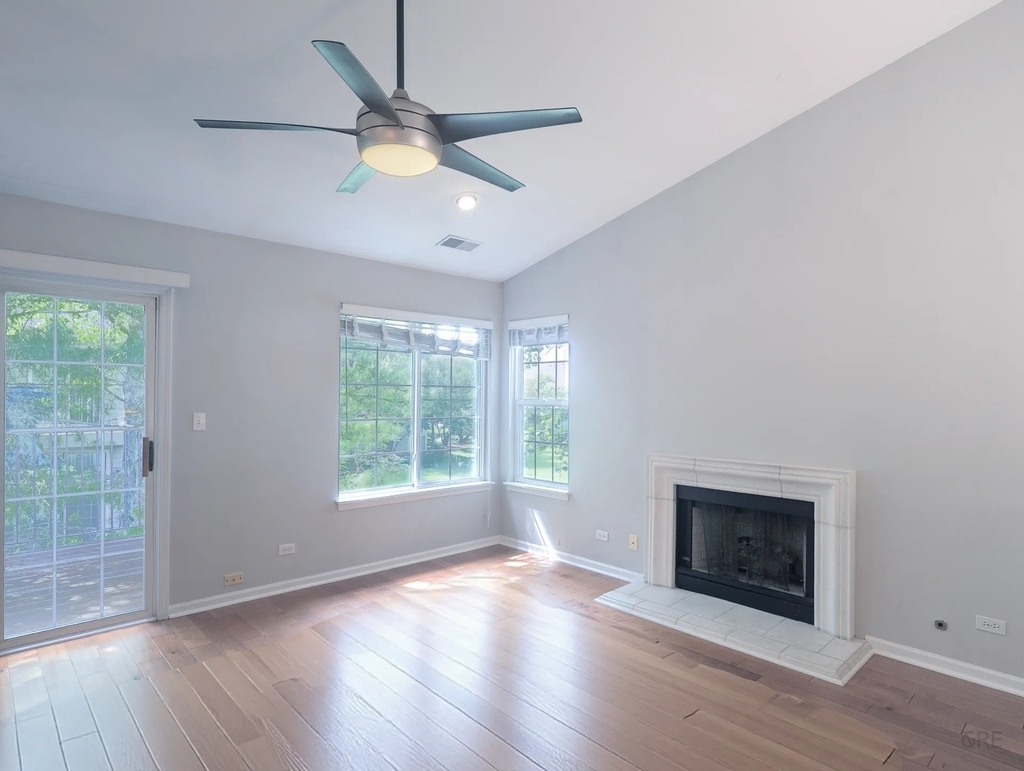 2436 Madiera Lane - Photo 8