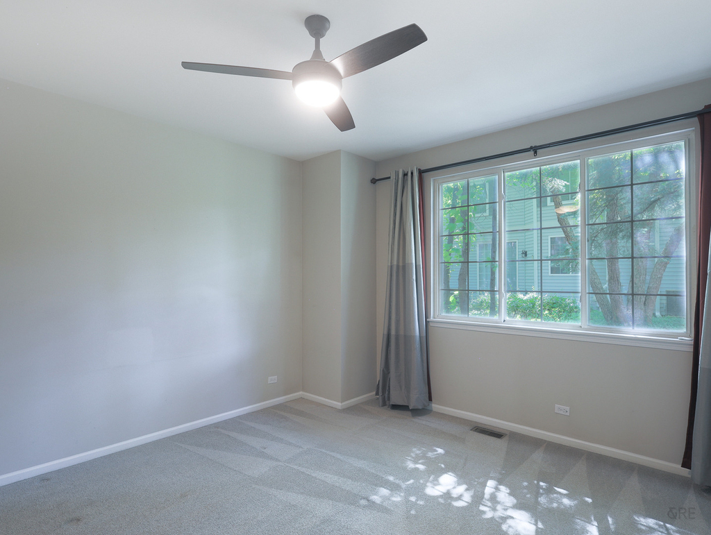 2436 Madiera Lane - Photo 18