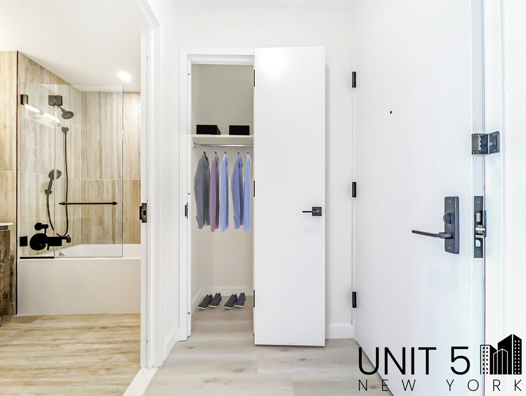 388 Vernon Avenue - Photo 6