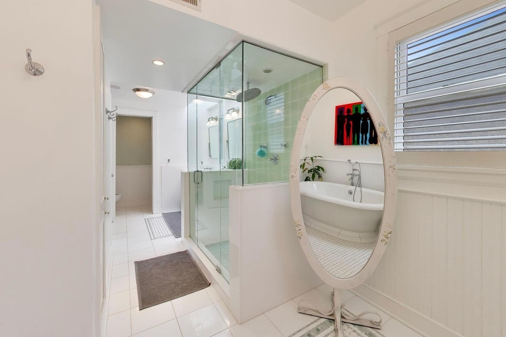 2010 W Bradley Place - Photo 27
