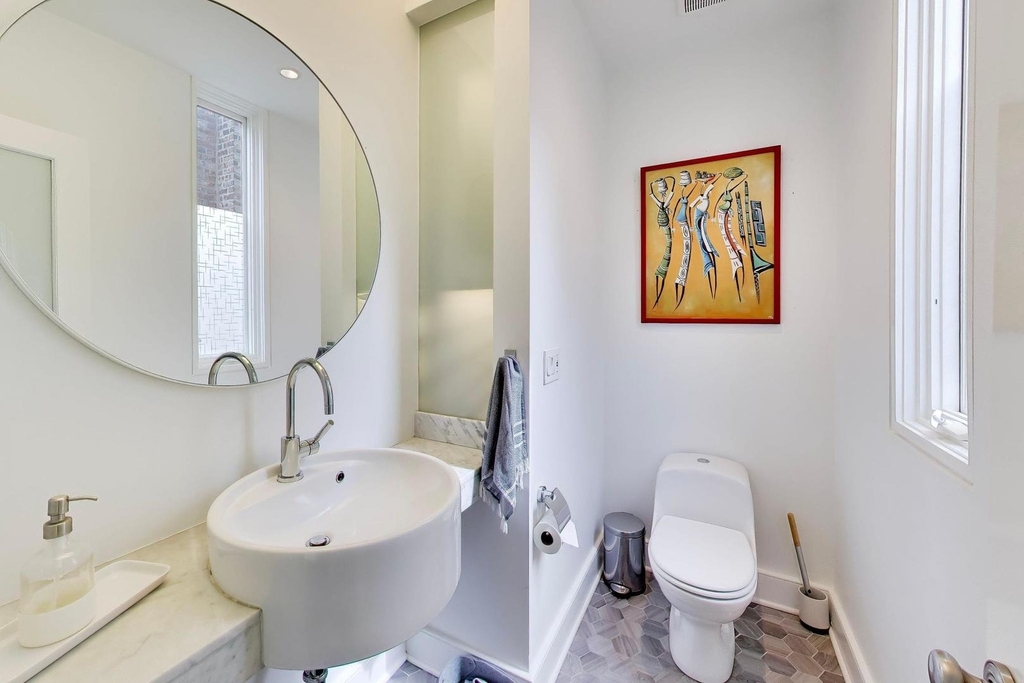 2010 W Bradley Place - Photo 21