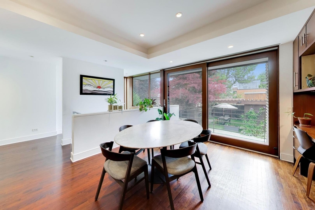 2010 W Bradley Place - Photo 15